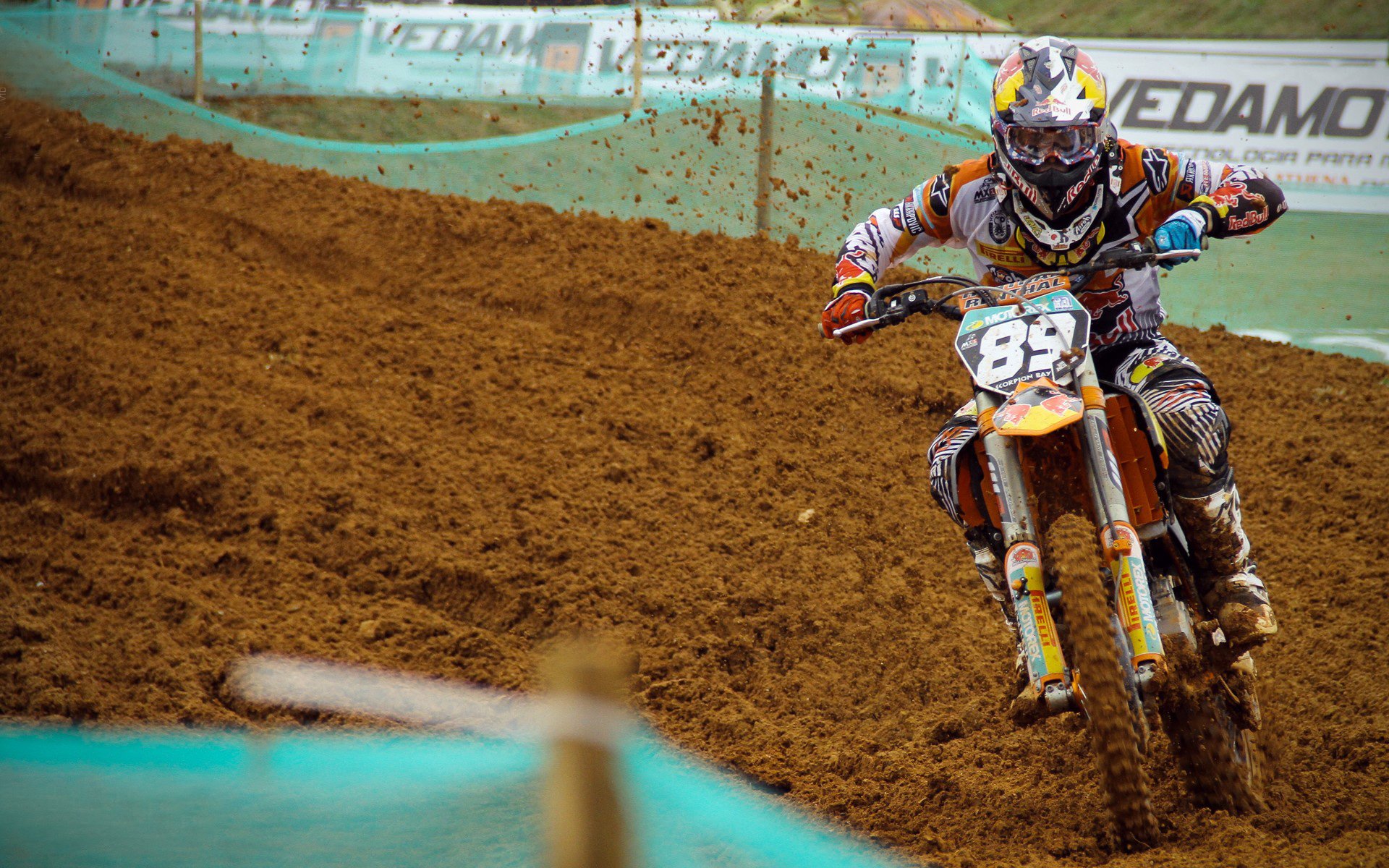 开云体育下载-孤胆英雄霍勒迪，深圳鏖战山东，一人扛起整座城